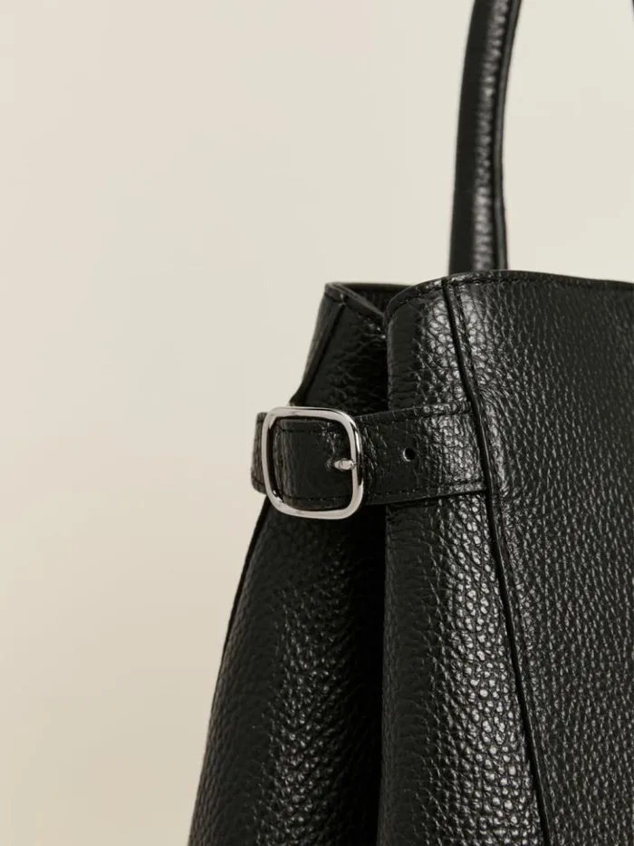 Bags The Reformation Oversized Patrizia Bag Black Leather