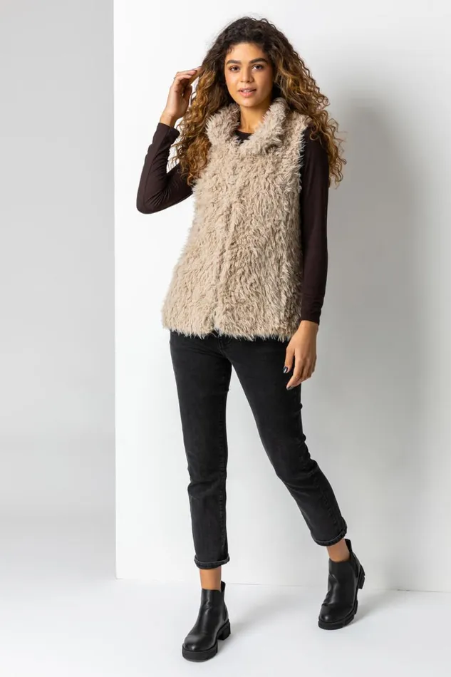Beige Faux Fur Fluffy Gilet Women Roman Jackets