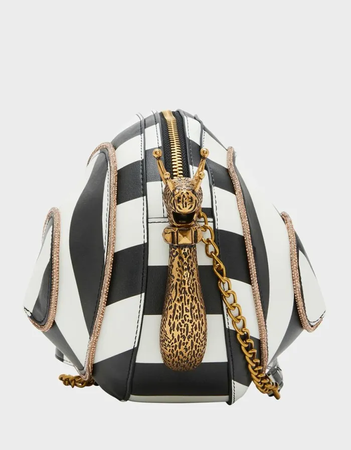 Betsey Johnson Women KITSCH SNAILED IT CROSSBODY BLACK WHITE Black White