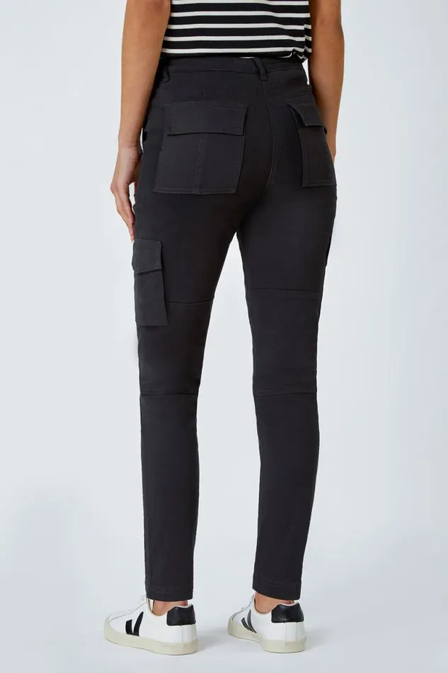 Black Cotton Blend Cargo Stretch Jegging Women Roman Trousers