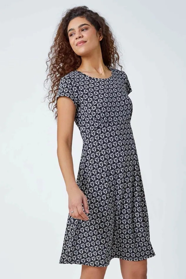Black Textured Geometric Print Tea Dress Women Roman Dresses
