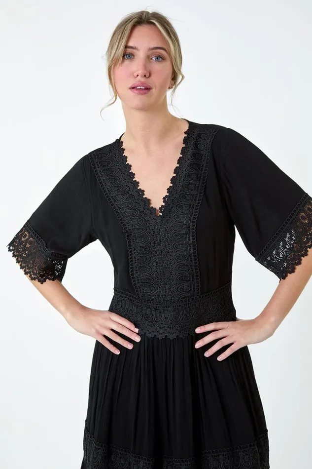 Black Tiered Lace Detail Maxi Dress Women Roman Dresses