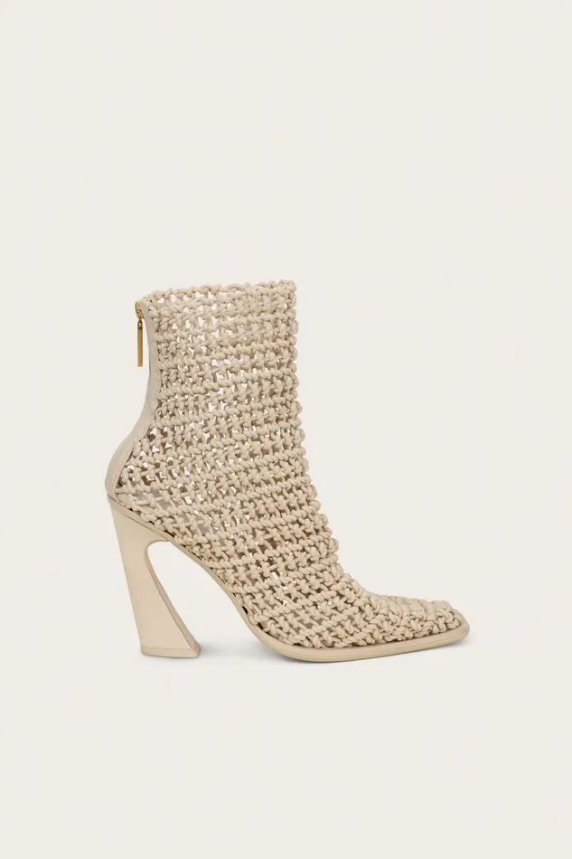 Cult Gaia Bonnie Boot Off White Women Boots