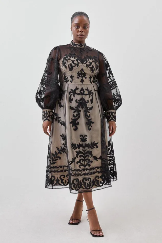 Dresses Women Karen Millen Plus Size Baroque Applique Woven Maxi Dress Black