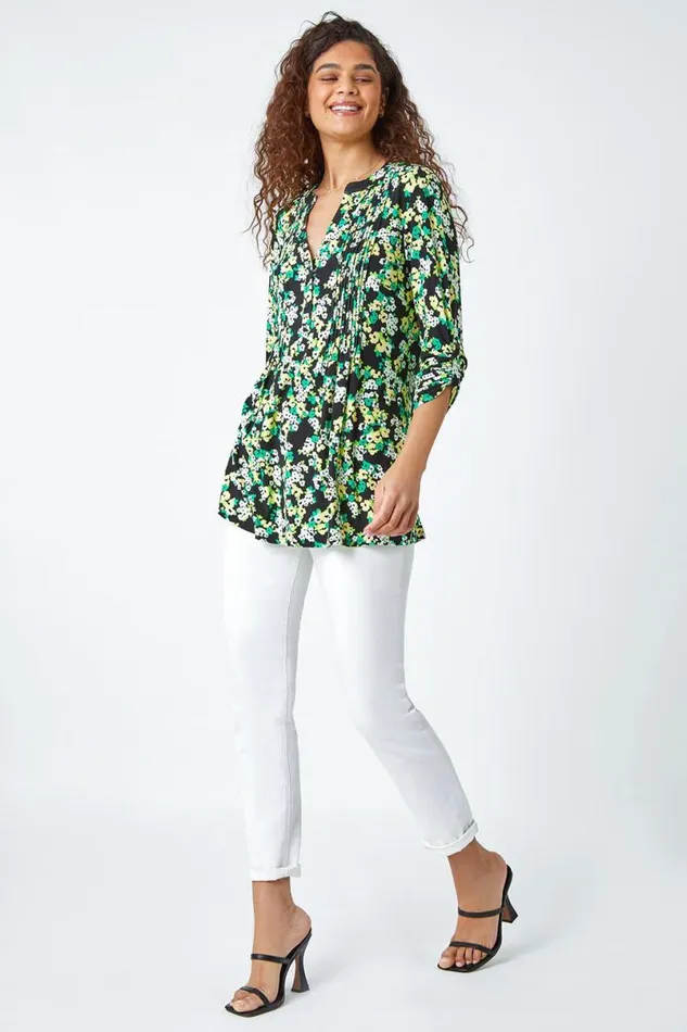 Green Floral Print VNeck Pintuck Stretch Top Women Roman Tops