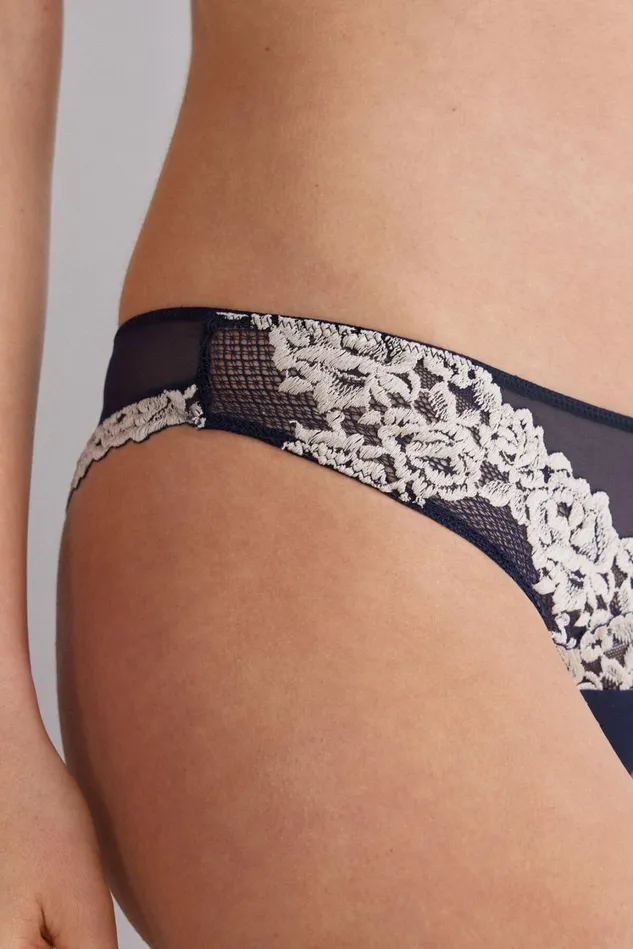 Intimissimi Brazilian Cut Women Pretty Flowers Brazilian Blue 347i 8211 Deep Bluevanilla