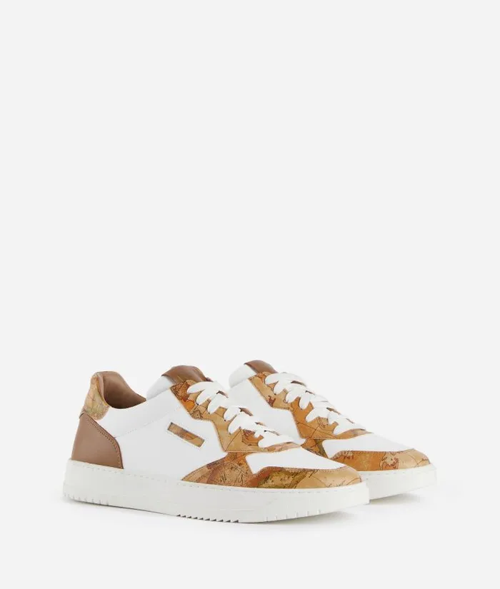 Man Sneakers and Ankle Boots Alviero Martini Smooth Leather Sneakers With Geo Classic Details White