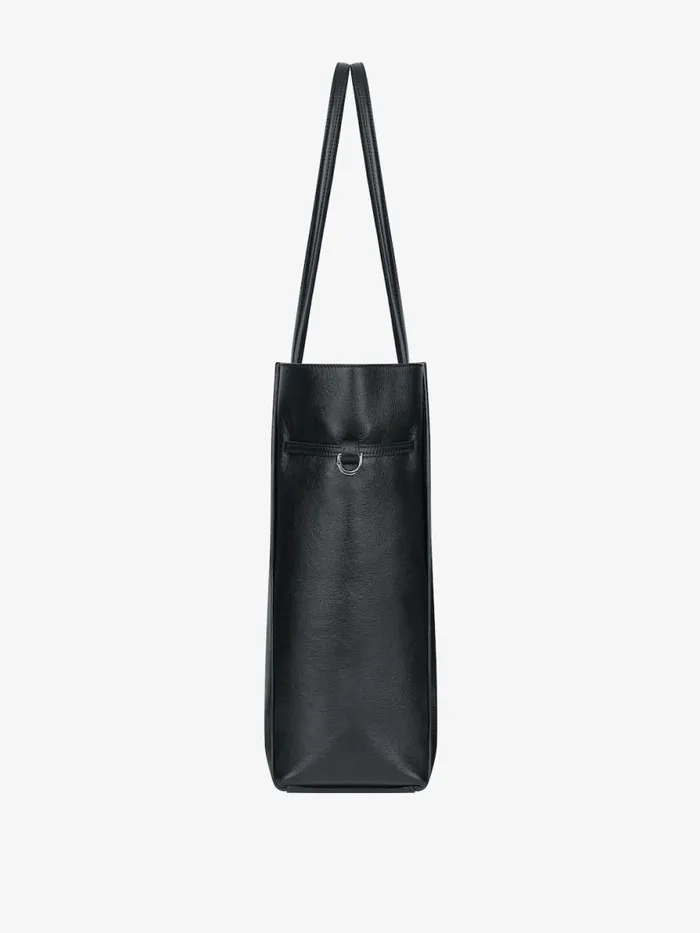 Medium Voyou Tote Bag In Leather Black Women Givenchy Shoulder Bags