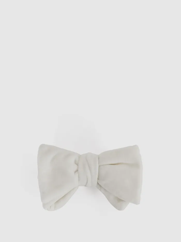 Men Reiss Ties and Pocket Squares Hike Velvet Bow Tie Ivory