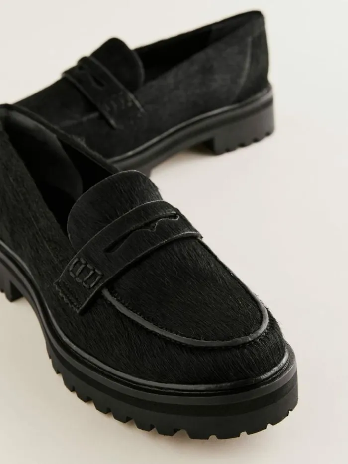 Shoes The Reformation Agathea Chunky Loafer Black Haircalf
