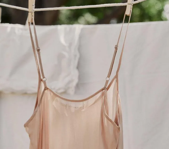 Shop SHORT SCOOP NECK SLIP Conch DEN Delicates and Sleepwear