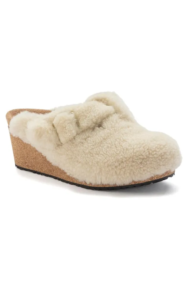 SHOP Trina Turk SHOES WOMEN039S FANNY TEDDY SHEARLING ECRU SANDAL
