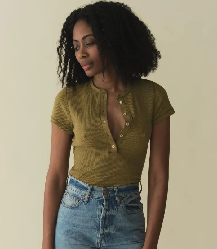 Shop VIENNE SILK TEE Verbena DEN Tees
