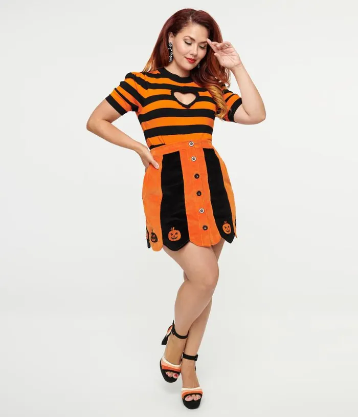 Smak Parlour 1960s Orange and Black Pumpkin Corduroy Mini Skirt ClothingHalloween Unique Vintage Skirts Smak Parlour 1960s Orange and Black Pumpkin Corduroy Mini Skirt ClothingHalloween Unique Vintage Skirts