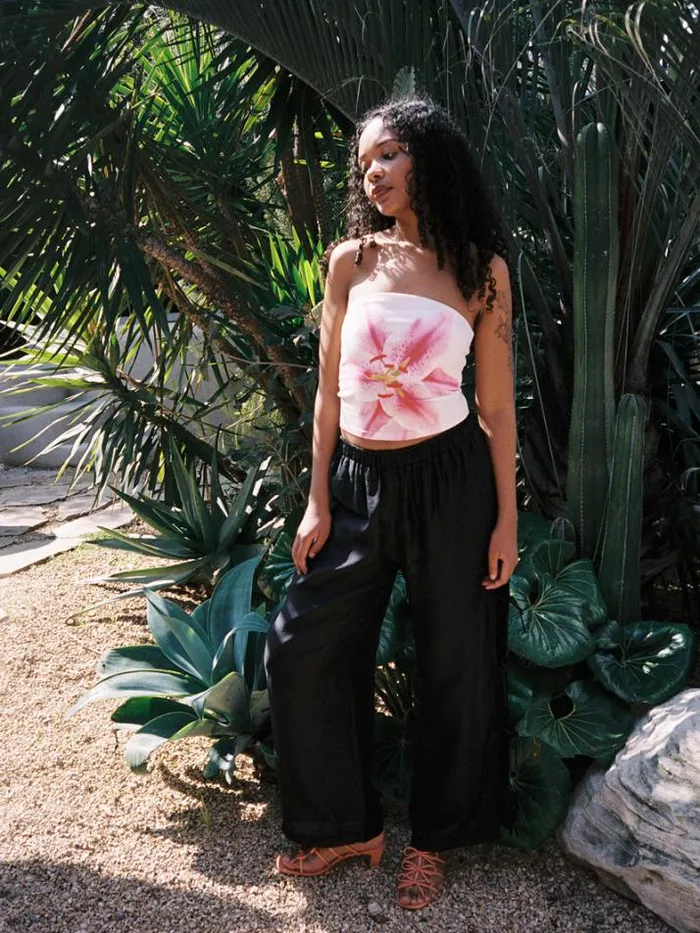 Tops Shop Lisa Says Gah Lily Tube Top