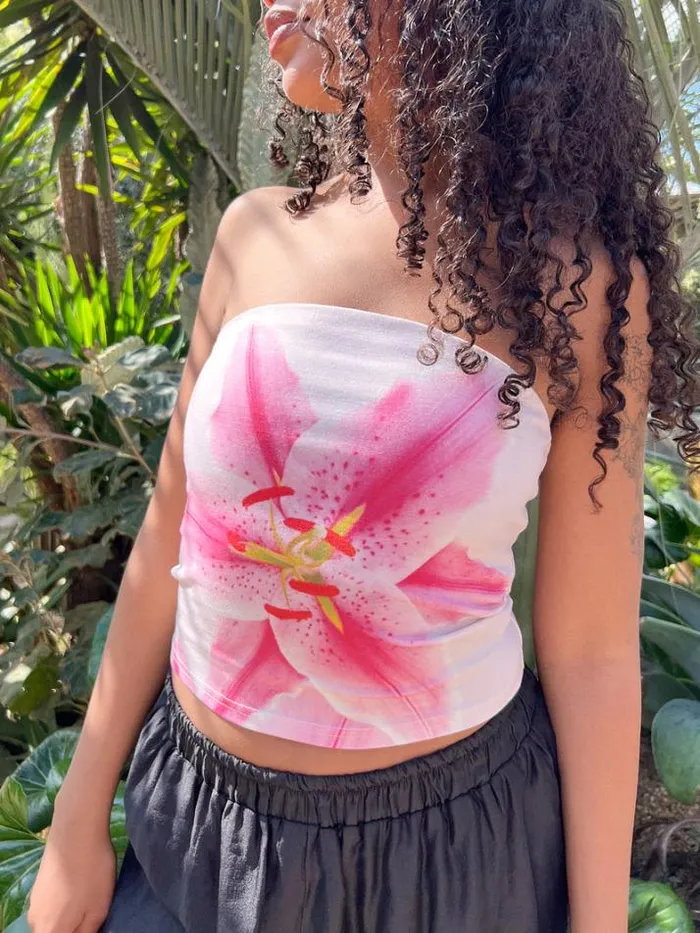 Tops Shop Lisa Says Gah Lily Tube Top