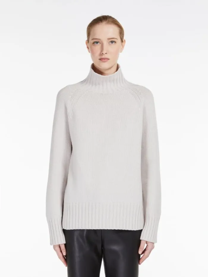 Woman Wool And Cashmere Poloneck Sweater Ecru Maxmara Knitwear And Sweatshirts Woman Wool And Cashmere Poloneck Sweater Ecru Maxmara Knitwear And Sweatshirts