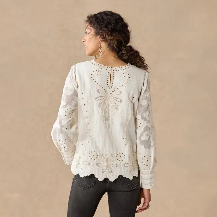 Women Reach For Beauty Top Petite Black Sundance Catalog Petite Styles Women Reach For Beauty Top Petite Black Sundance Catalog Petite Styles