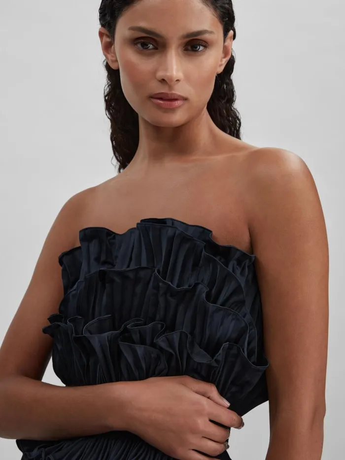 Women Reiss Brands Strapless Ruffle Mini Dress Navy